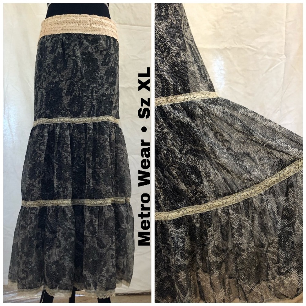 Metro Wear Crochet Lace tiered Maxi Skirt. XL